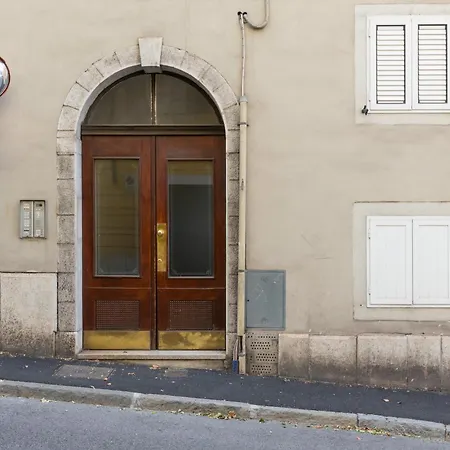 Appartement Casa Kiki, Con Terrazzo Privato! Trieste